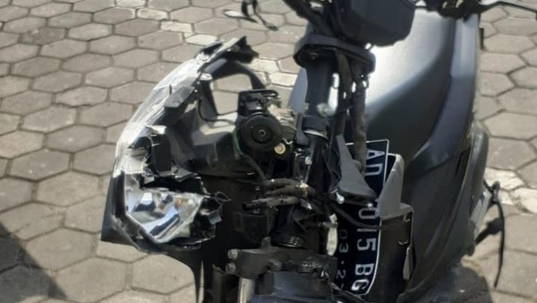 Pemotor tewas ditabrak ABG